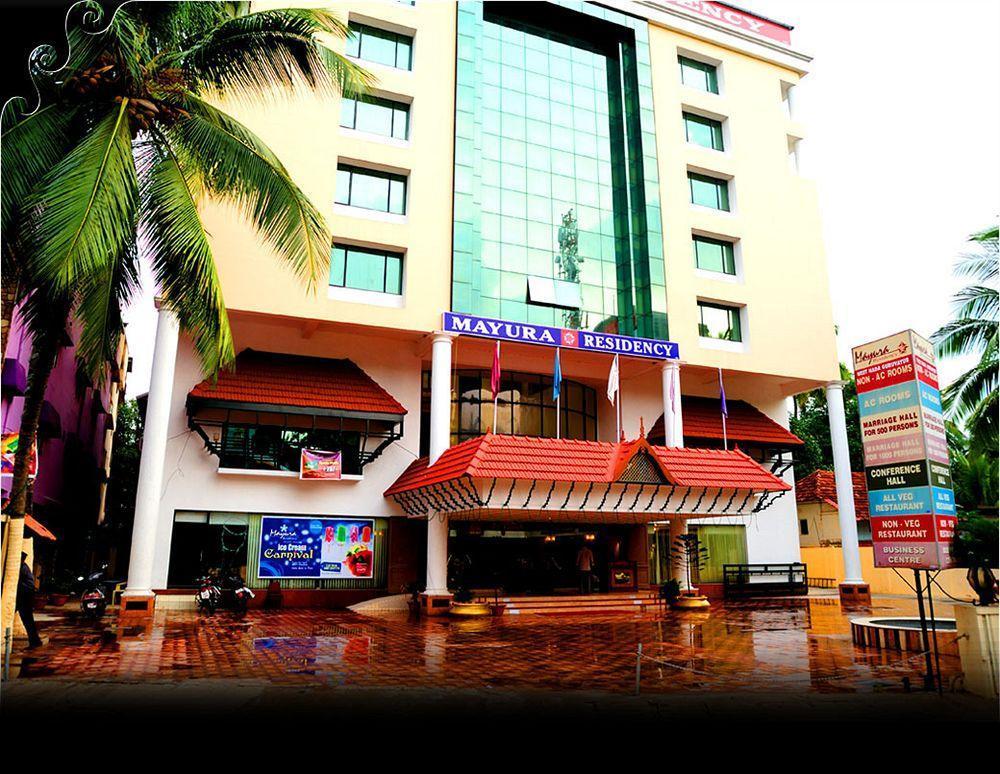 Mayura Residency Guruvāyūr Exterior foto