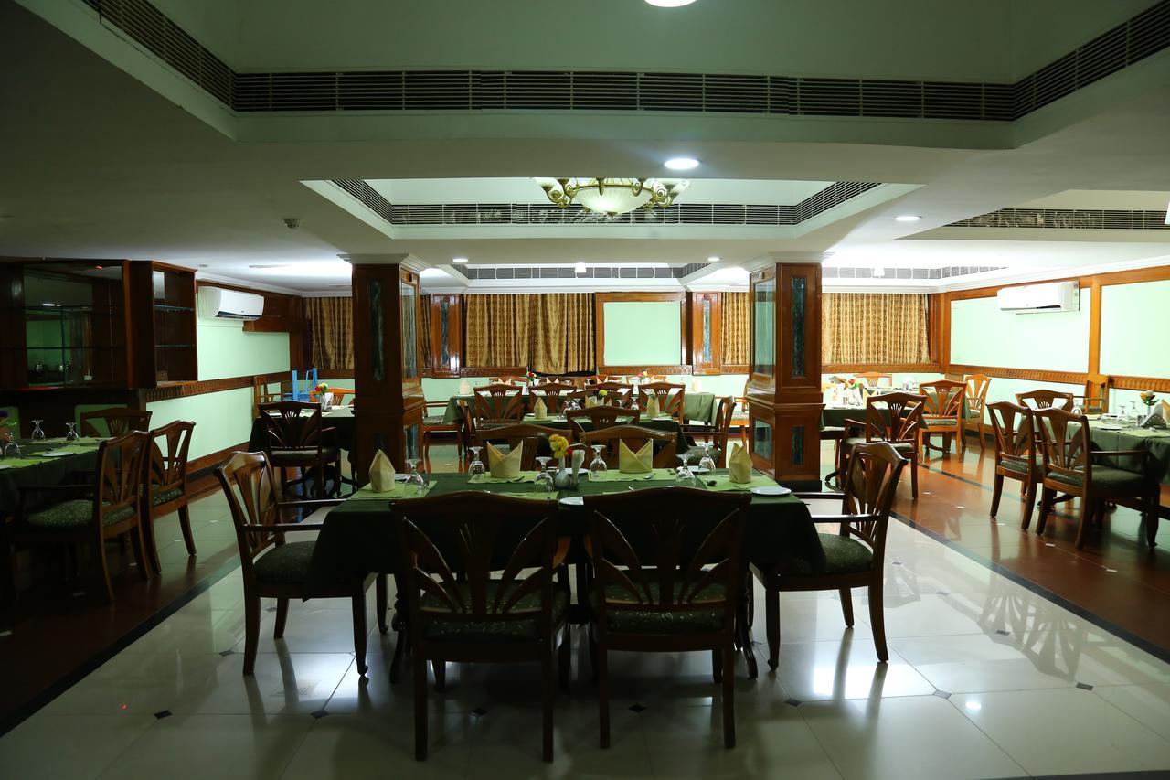 Mayura Residency Guruvāyūr Quarto foto