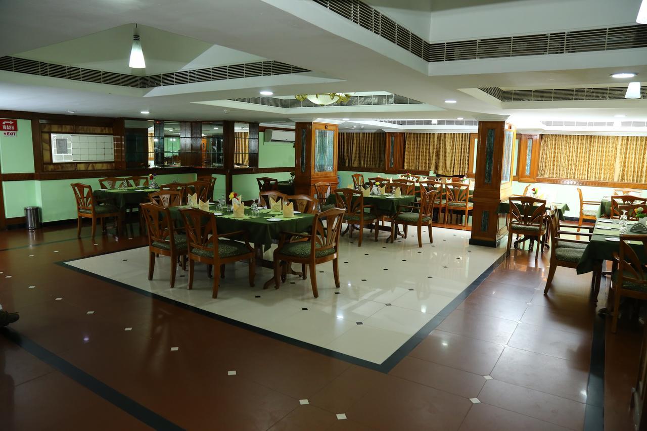 Mayura Residency Guruvāyūr Quarto foto